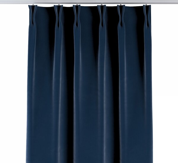 Double pinch pleat curtain