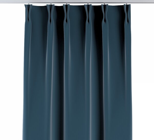 Double pinch pleat curtain