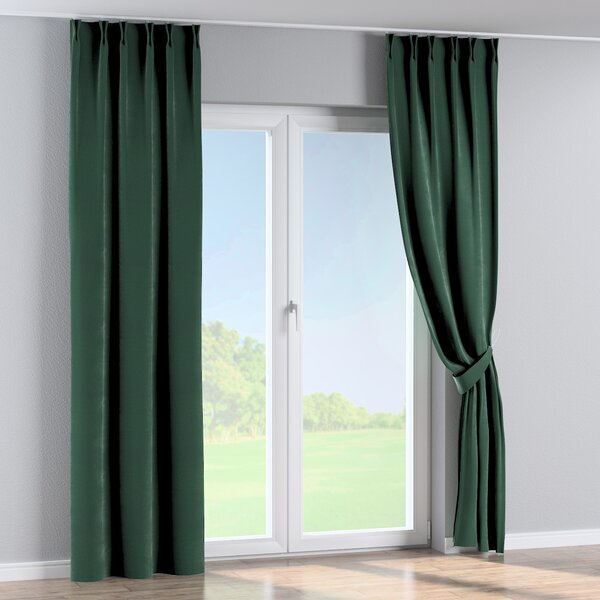 Double pinch pleat curtain