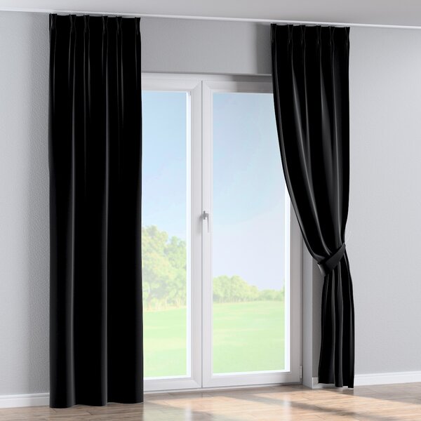 Double pinch pleat curtain