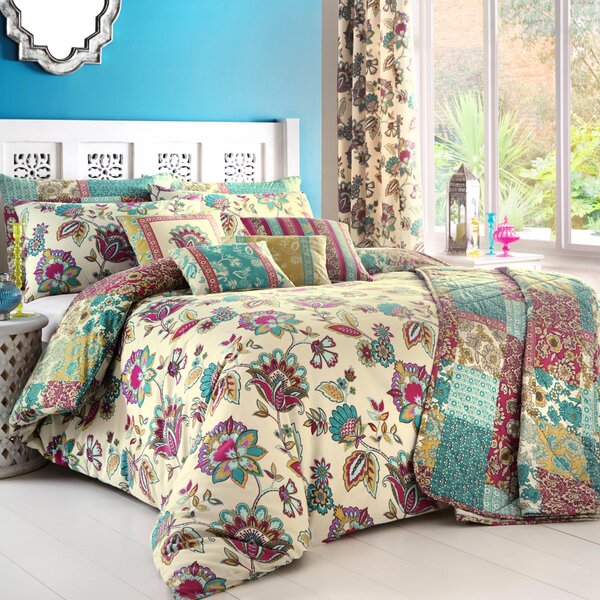 Dreams and Drapes Marinelli Reversible Duvet Cover and Pillowcase Set Green
