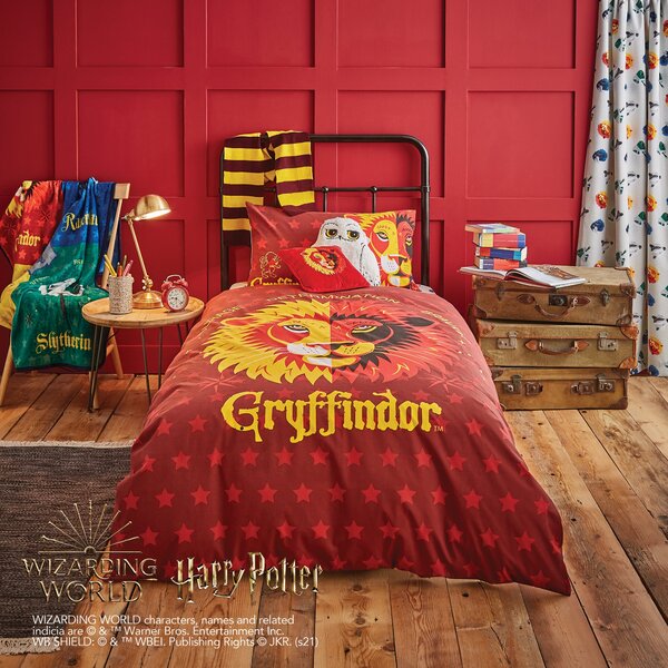 Harry Potter Gryffindor House Reversible Duvet Cover and Pillowcase Set Red