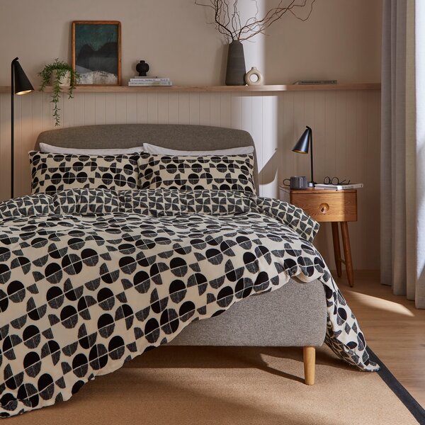 Mono Circles Fleece Duvet Cover and Pillowcase Set Black