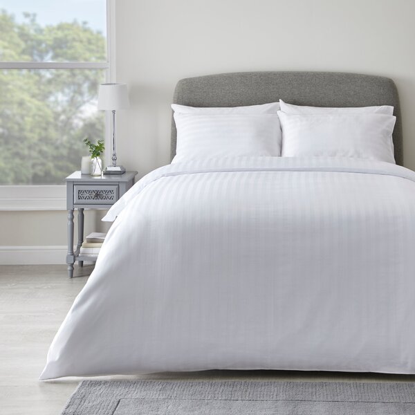 Hotel Cotton Sateen 300 Thread Count Duvet Cover and Pillowcase Set White