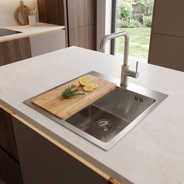 Steel sink with 3-piece accessory set REA Leo 40 Brush Nickel
