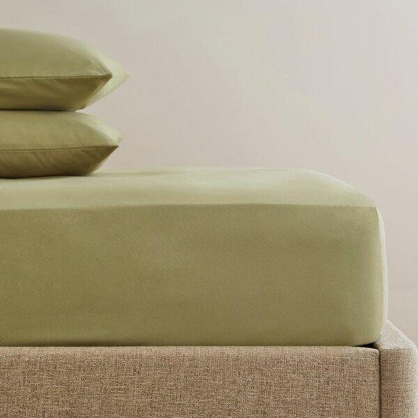 Super Soft Microfibre Plain Fitted Sheet