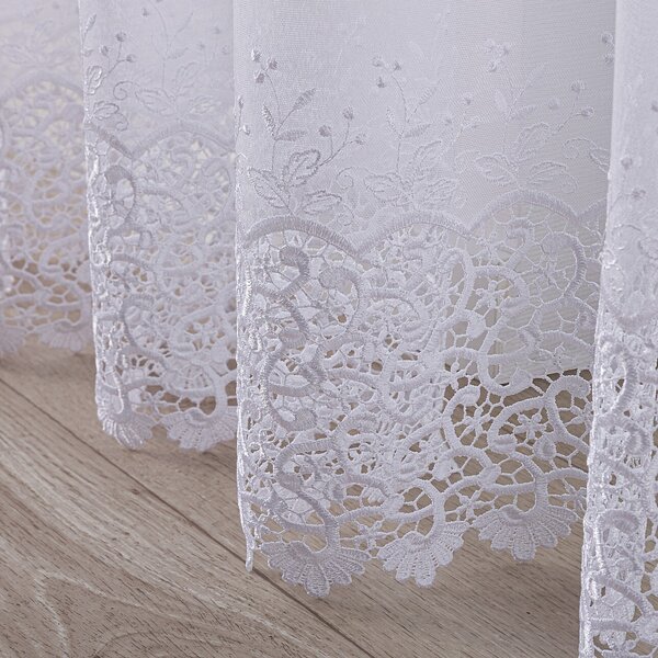 Pencil pleat voile/net curtain