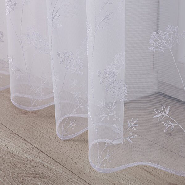 Pencil pleat voile/net curtain