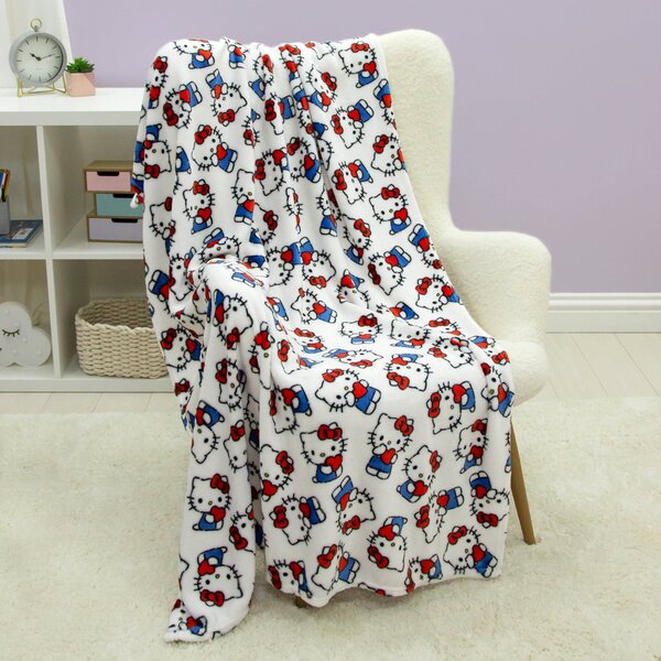 Hello Kitty Heartheld Fleece Blanket White