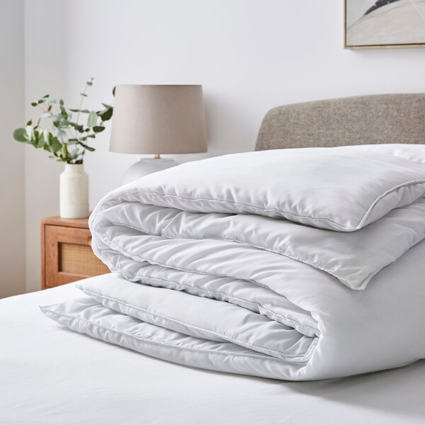 Soft & Cosy 12 Tog Autumn/Winter Duvet