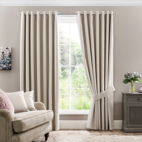 Solar Blackout Eyelet Curtains