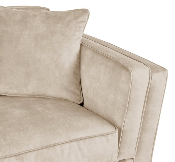 Arabella Snuggle Chair