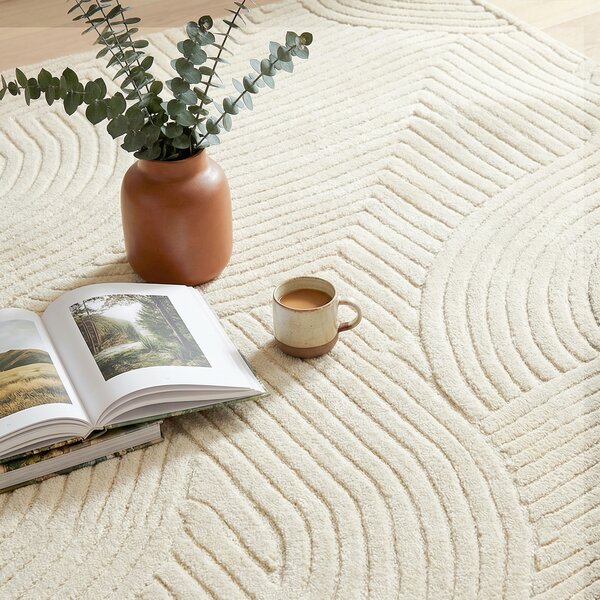 HOMCOM Modern Geometric Rug, Thick & Plush, Non-Slip, 200 x 140 cm – Cream, Living Room/Bedroom/Office