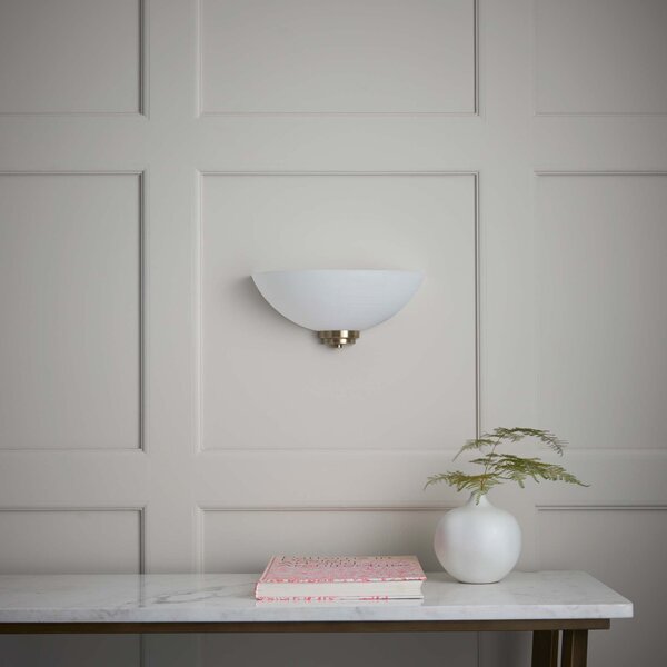 Vogue Welles Frosted Glass Wall Light