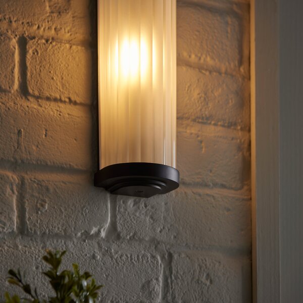 Ripon Outdoor Wall Light