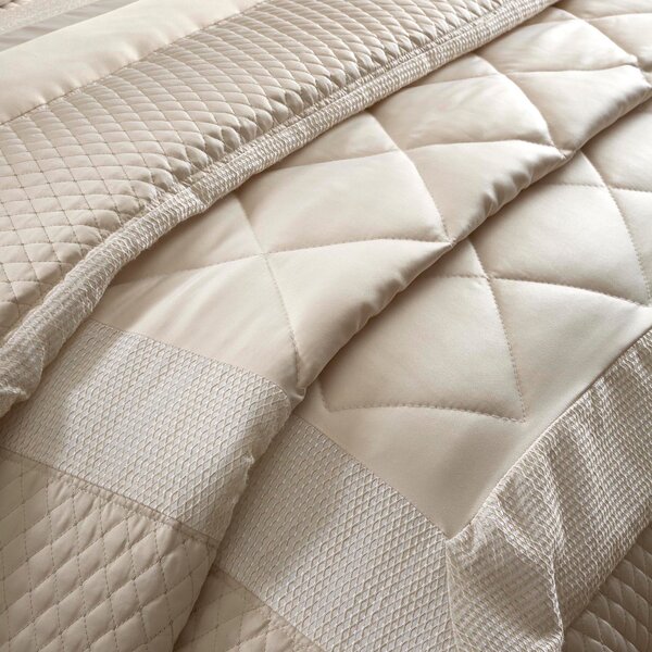 Bardot Cream Quilted Bedspread