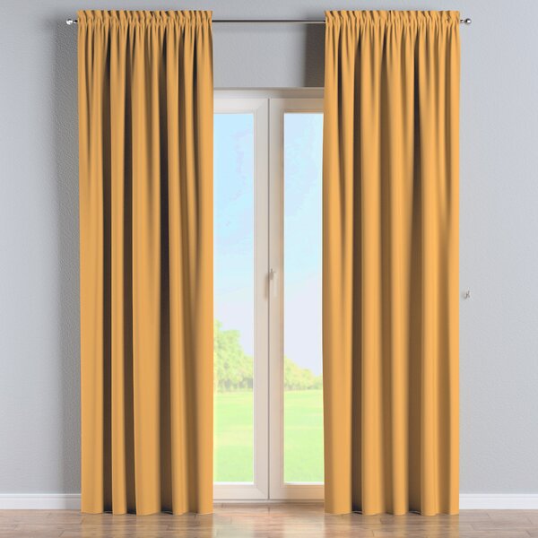Slot and frill curtains