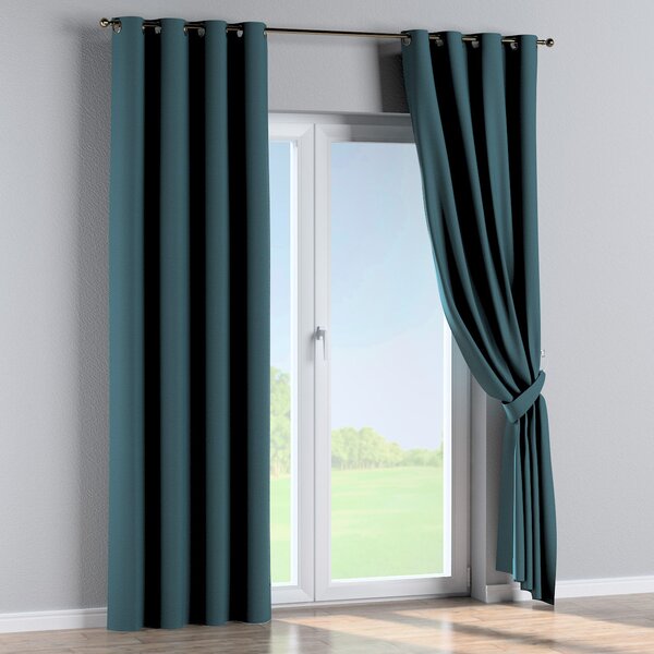 Eyelet curtains