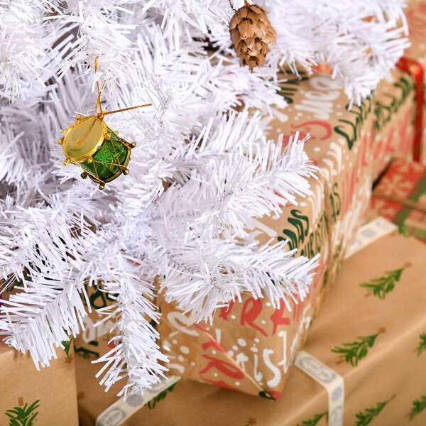 HOMCOM 4.9ft Artificial Christmas Tree Holiday Home Decoration with Xmas Ornaments and Metal Stand, White Aosom UK