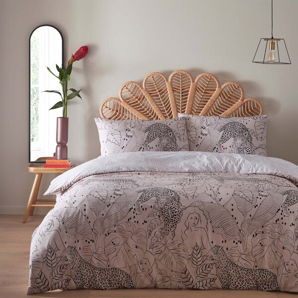 Furn. Aurora Reversible Duvet Cover and Pillowcase Set