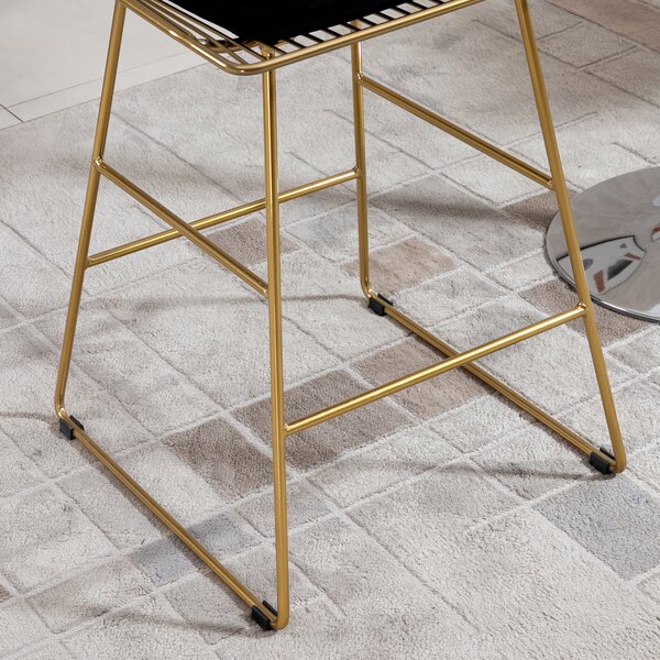 HOMCOM Set of 2 Bar Chair w/ Modern Counter Height, Wire Metal Bar Stool for Kitchen, Counter Bar Stool, Gold Aosom UK