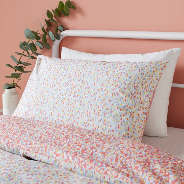 Keaton Coral Duvet Cover and Pillowcase Set