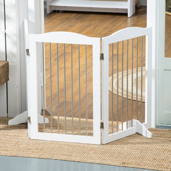 PawHut Foldable Dog Gate, Wooden Freestanding Pet Gate with 2 Support Feet, Dog Barrier for Doorways, Stairs, Halls - White Aosom UK