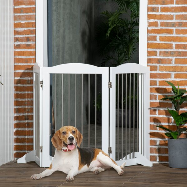 PawHut Foldable Dog Gate, Wooden Freestanding Pet Gate with 2 Support Feet, Dog Barrier for Doorways, Stairs, Halls - White Aosom UK