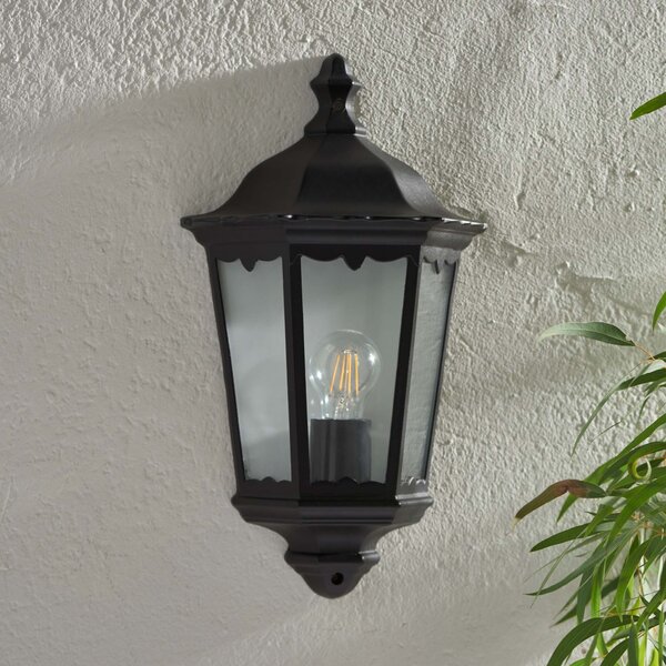 Vogue Trenton Outdoor Wall Light