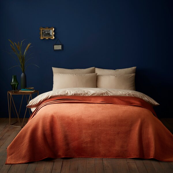 Pinsonic Bedspread