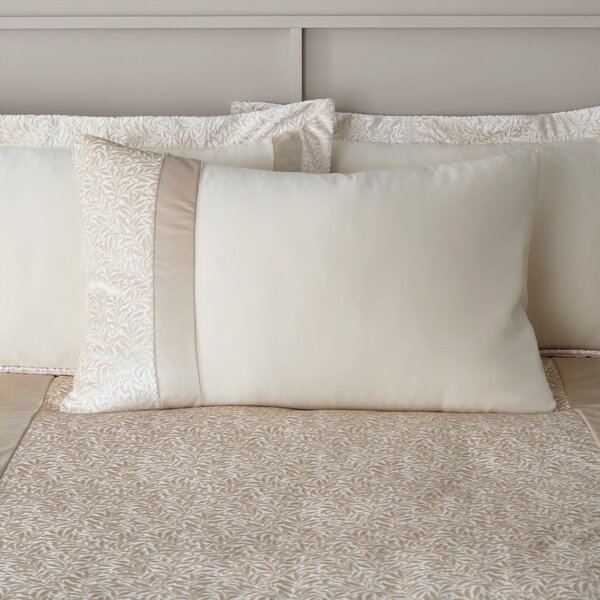 Beverley Duvet Cover and Pillowcase Set