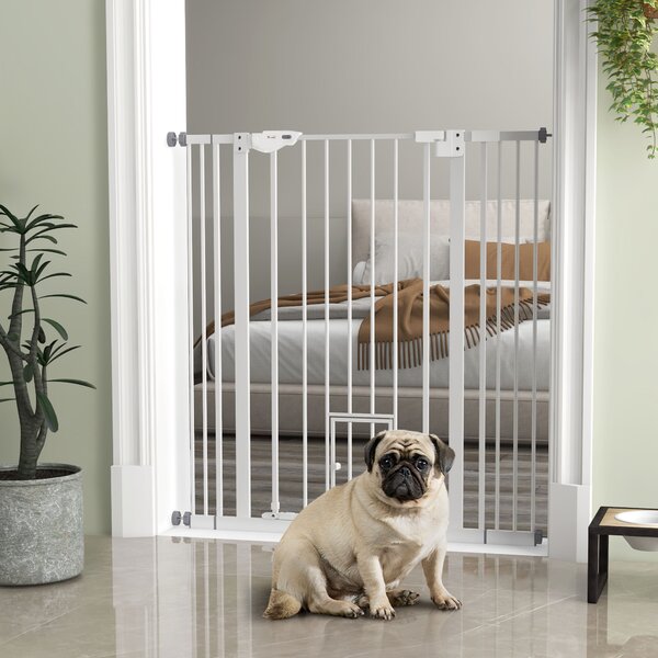 PawHut Extra Tall Pet Gate, Indoor Dog Safety Gate, with Cat Flap, Auto Close, 74-101cm Wide - White Aosom UK