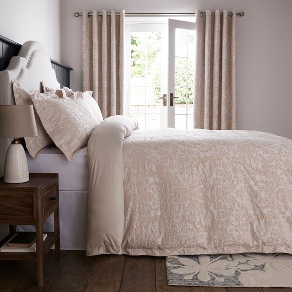 Dorma Winchester Duvet Cover and Pillowcase Set