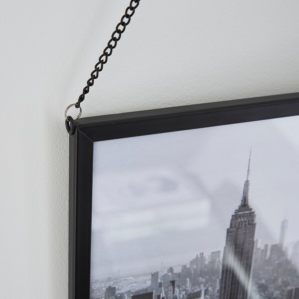 Black Hanging Chain Photo Frame