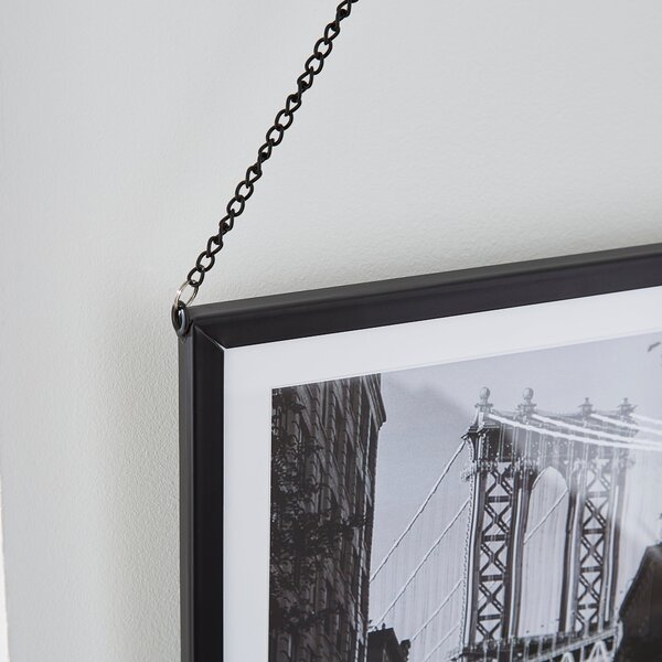 Black Hanging Chain Photo Frame