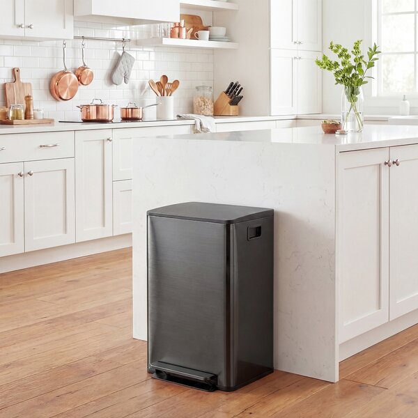 HOMCOM Dual Kitchen Bin, 2 x 30L Double Bin for Recycling and Waste, Stainless Steel Pedal Bin w/ Soft-Close Lid, Removable Inner Buckets Aosom UK