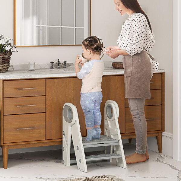 AIYAPLAY Foldable & Adjustable Toddler Tower with Handle, Non-Slip, Grey Aosom UK