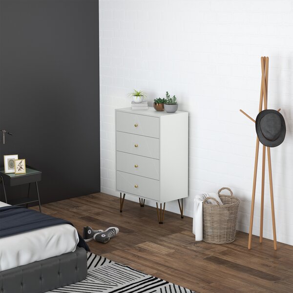 HOMCOM Bedroom Dresser: 4-Drawer Chest with Hairpin Legs, Stylish Storage Solution Aosom UK