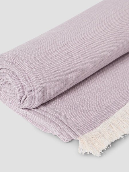 Elderberry Cotton Textured Throw | Default | Piglet in Bed