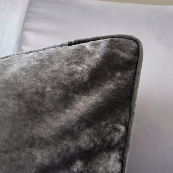 Crushed Velour Piped Pillowcase