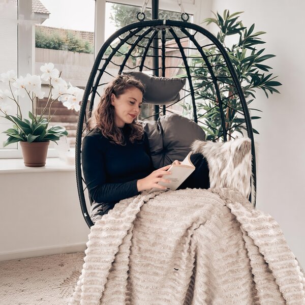 Outsunny Hanging Egg Chair Outdoor Indoor Garden Swing Chair with Folding Basket, Thickened Cushion, Stand, Headrest for Patio, Balcony, Grey