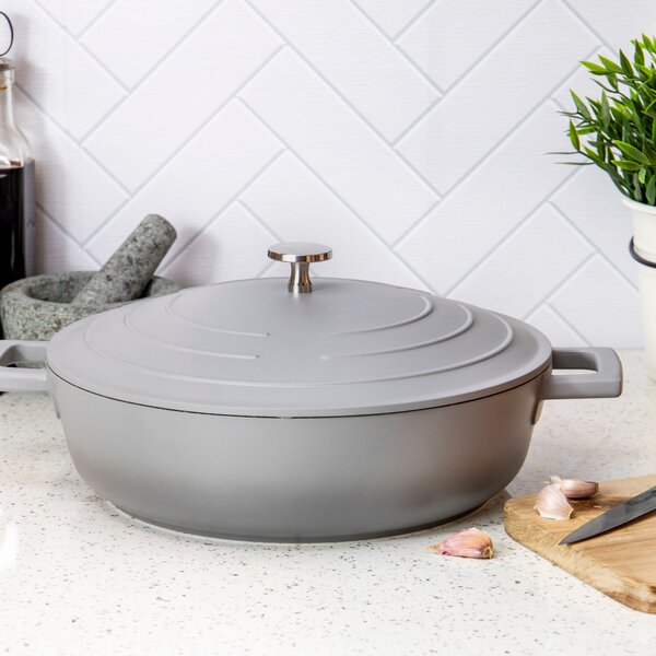 MasterClass Non-Stick Cast Aluminium 28cm Shallow Casserole Dish, 4L