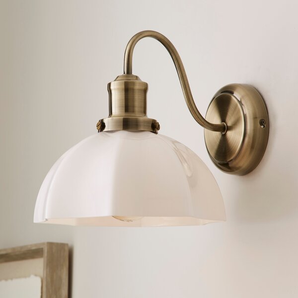 Hartfield Wall Light