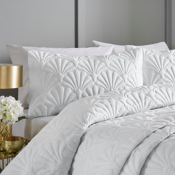 Cavali Duvet Cover and Pillowcase Set