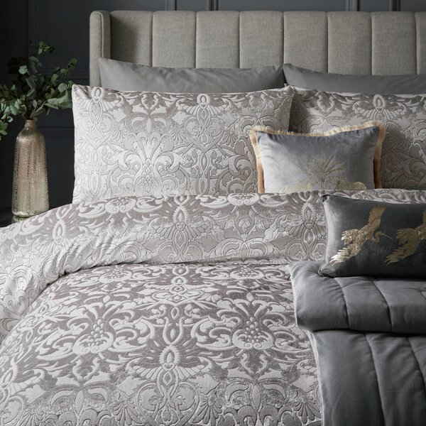 Laurence Llewelyn-Bowen Firenza Duvet Cover and Pillowcase Set