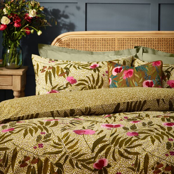 Wylder Nature House of Bloom Poppy Duvet Cover & Pillowcase Set