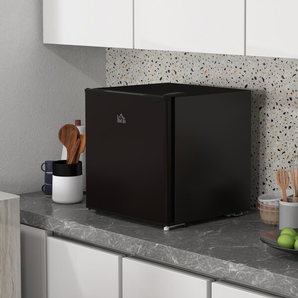 HOMCOM 35L Mini Freezer, -24℃ to -14℃ Temperature - Black Aosom UK