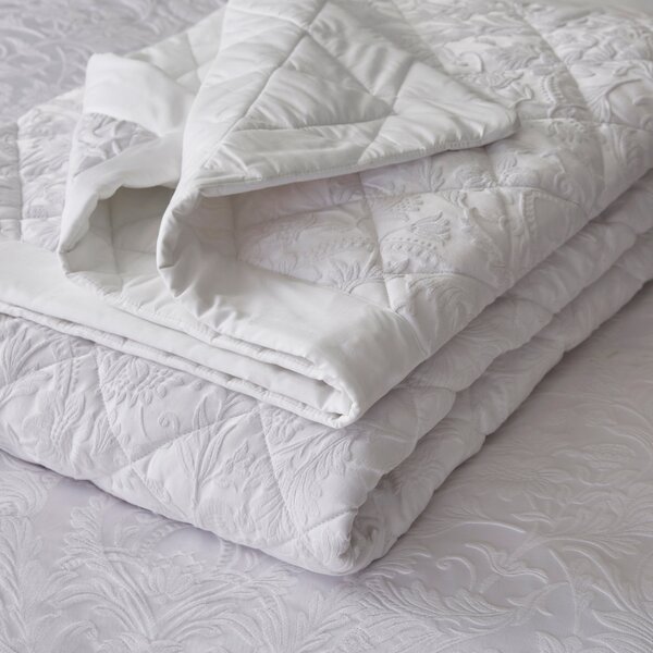 Dorma Winchester White Bedspread