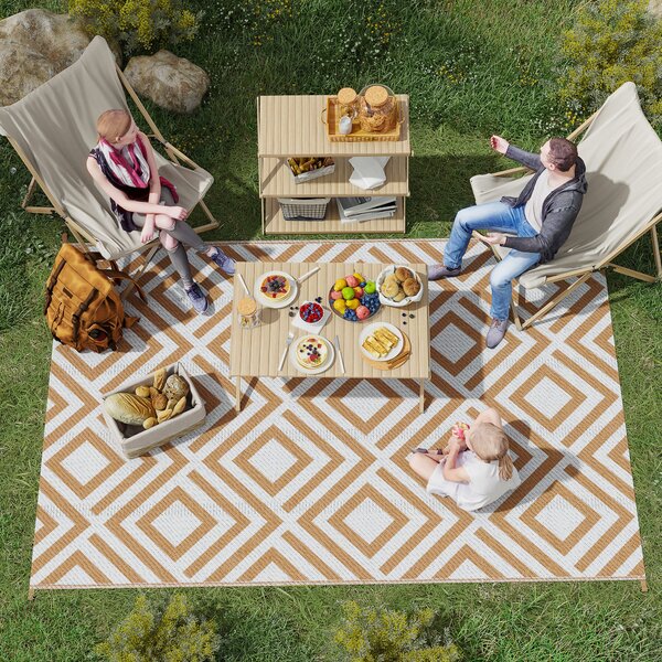 Outsunny Reversible Outdoor Rug, Waterproof Plastic Straw Mat with Carry Bag and Ground Stakes for Deck, RV, or Beach, Brown & White Aosom UK