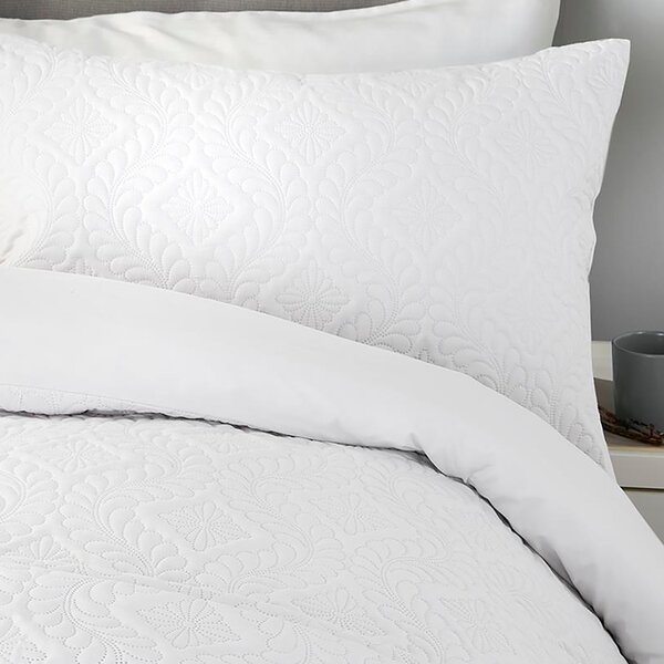 Serene Gianna White Duvet Cover and Pillowcase Set